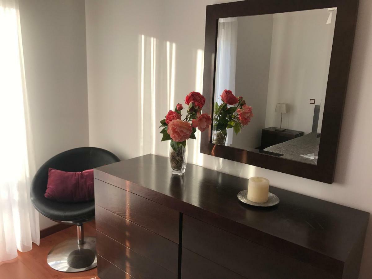 Apartamento Praia Sao Martinho Do Porto Lejlighed Eksteriør billede