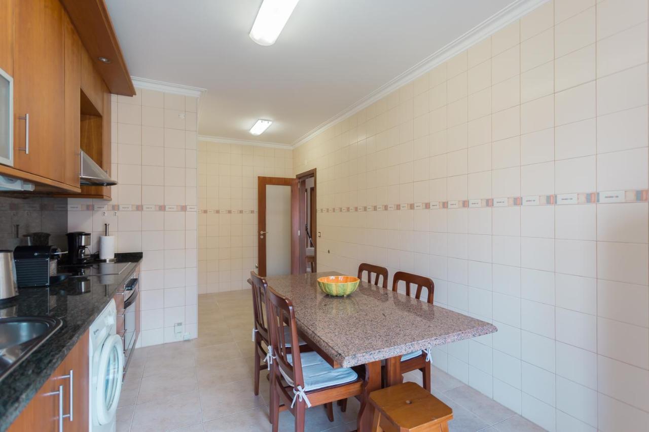 Apartamento Praia Sao Martinho Do Porto Lejlighed Eksteriør billede