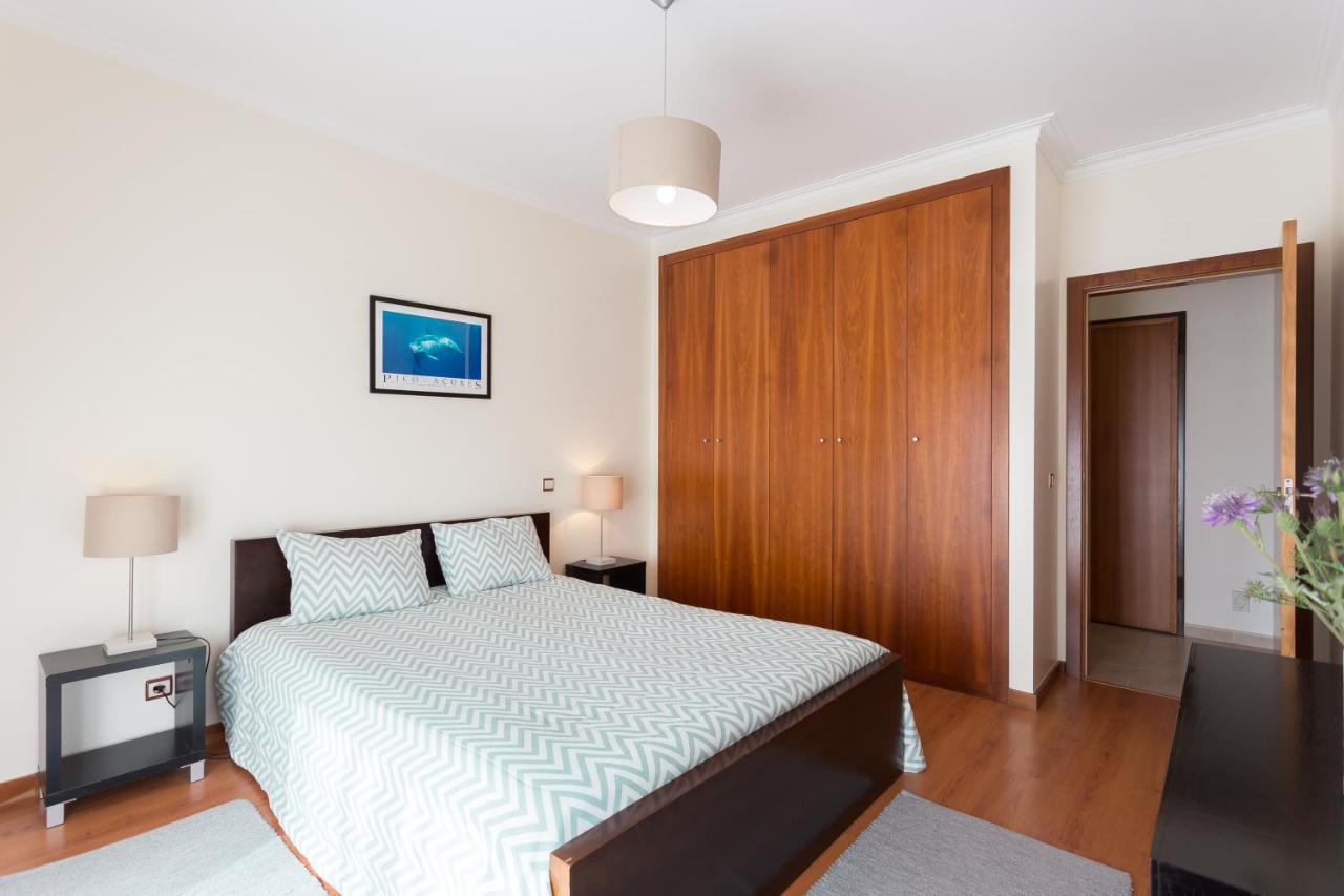 Apartamento Praia Sao Martinho Do Porto Lejlighed Eksteriør billede